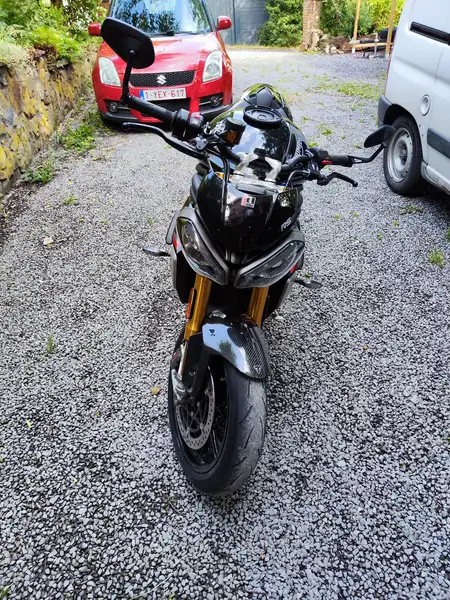 Triumph Speed Triple - foto 5