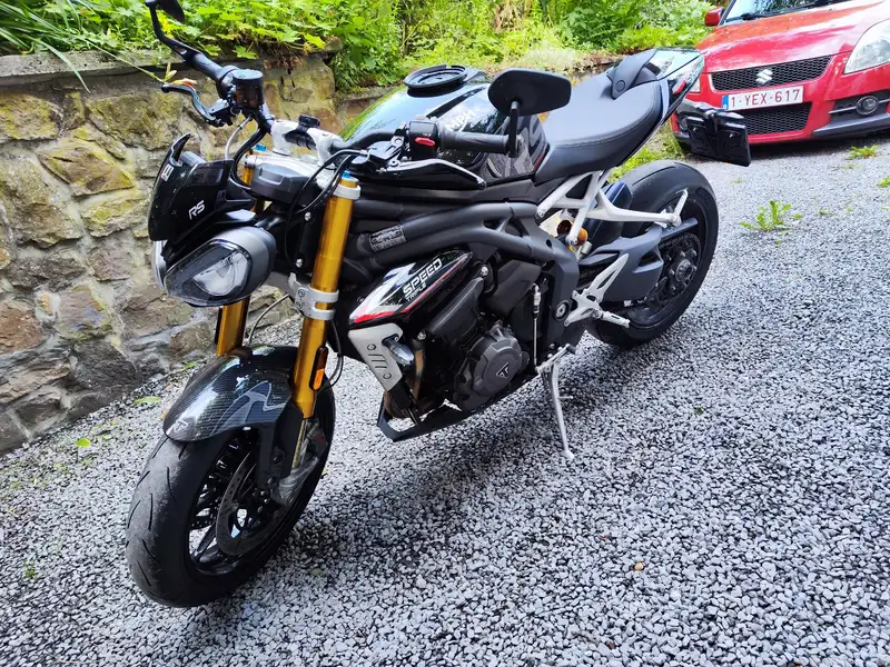 Triumph Speed Triple - foto 4