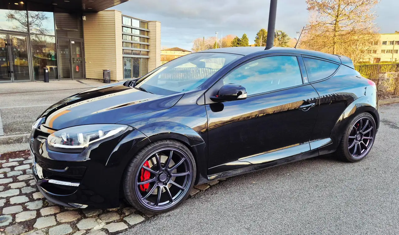 Renault Megane R.S. — photo 11