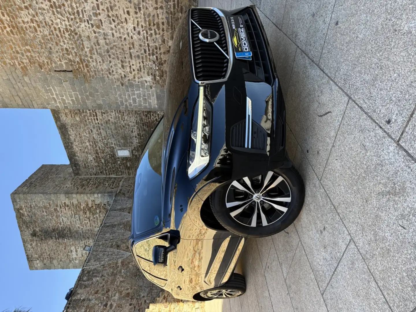 Volvo XC60 B4 Core AWD Aut. Noir - 2