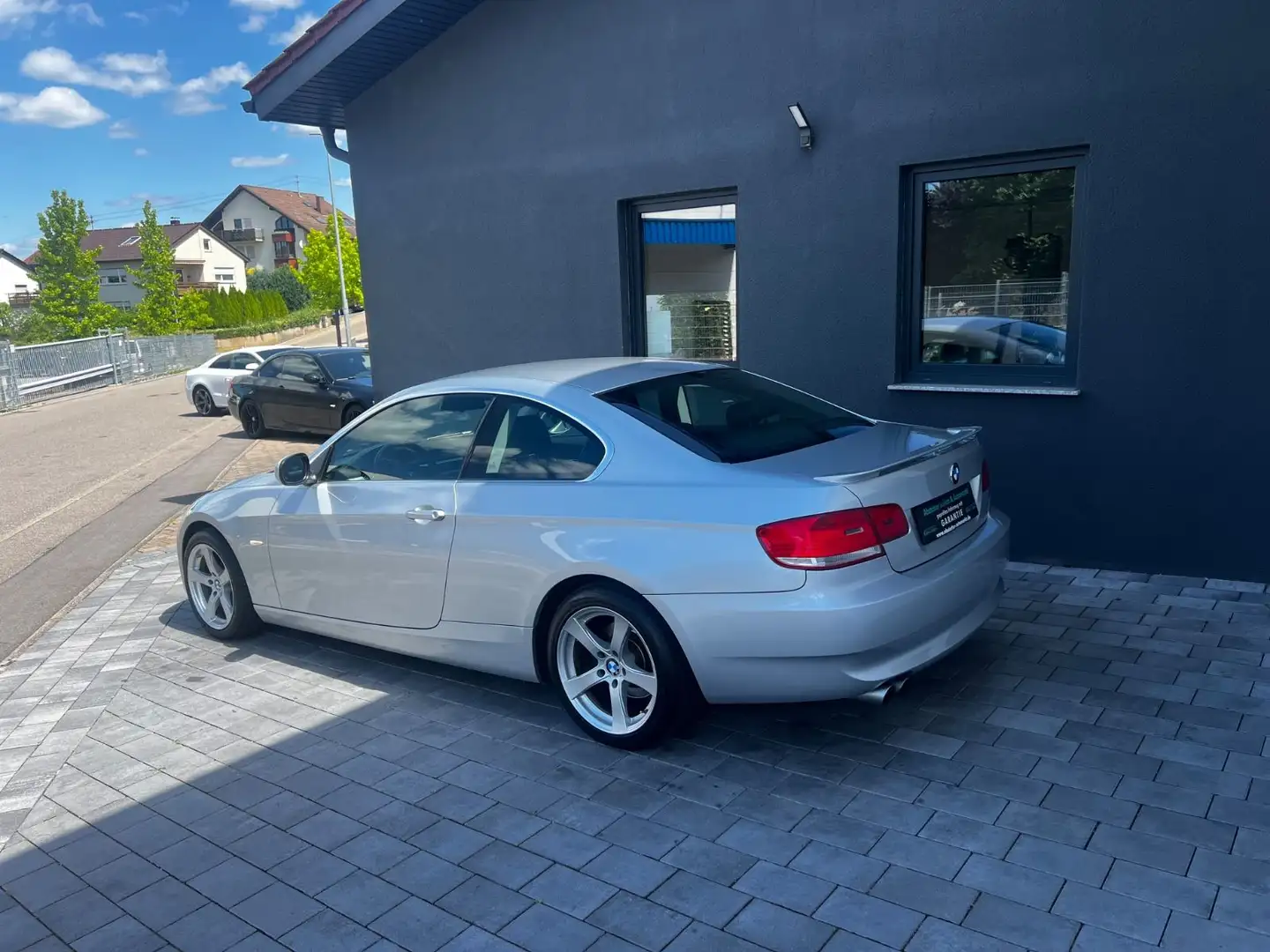 BMW 325 3 Coupe 325i Automatik Silber - 2
