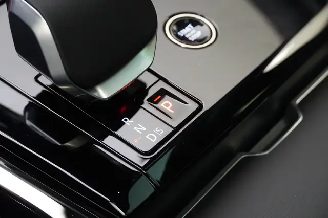 Land Rover Range Rover Sport 3.0 PHEV SWB Dynamic HSE Ansicht 24