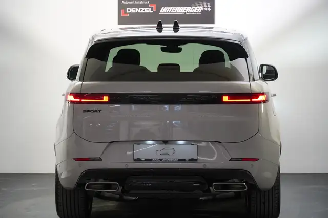 Land Rover Range Rover Sport 3.0 PHEV SWB Dynamic HSE Ansicht 8