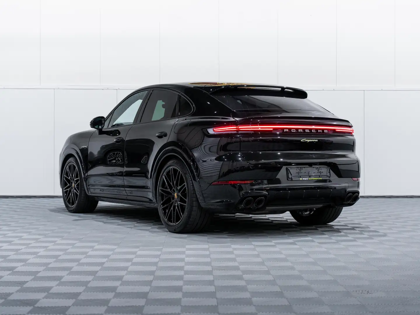 Porsche Cayenne Coupe Hybride SPORTDESIGN PACK/Head Up/22ich/FULL Noir - 2