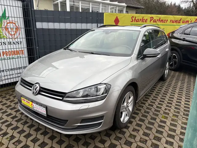 Volkswagen Golf VII Variant Comfortline Schiebedach/Shz
