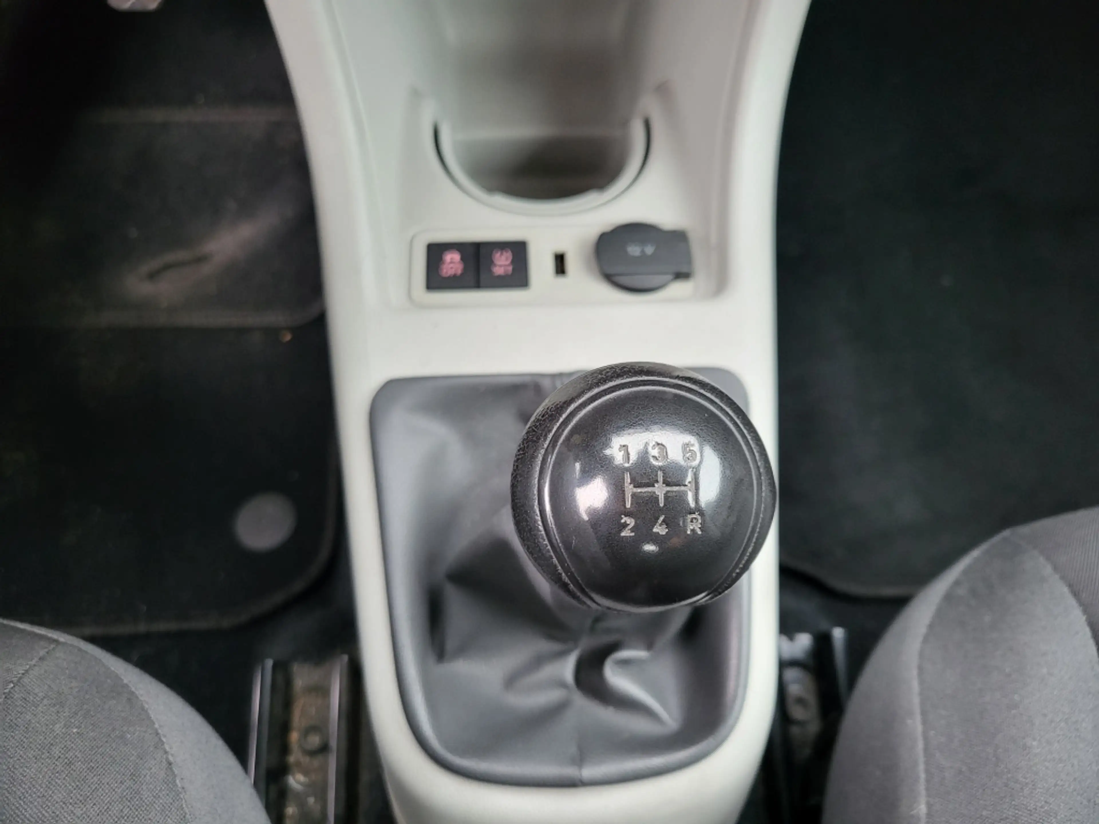 SEAT Mii 1.0 Style Intense Airco 2e eigenaar — photo 17