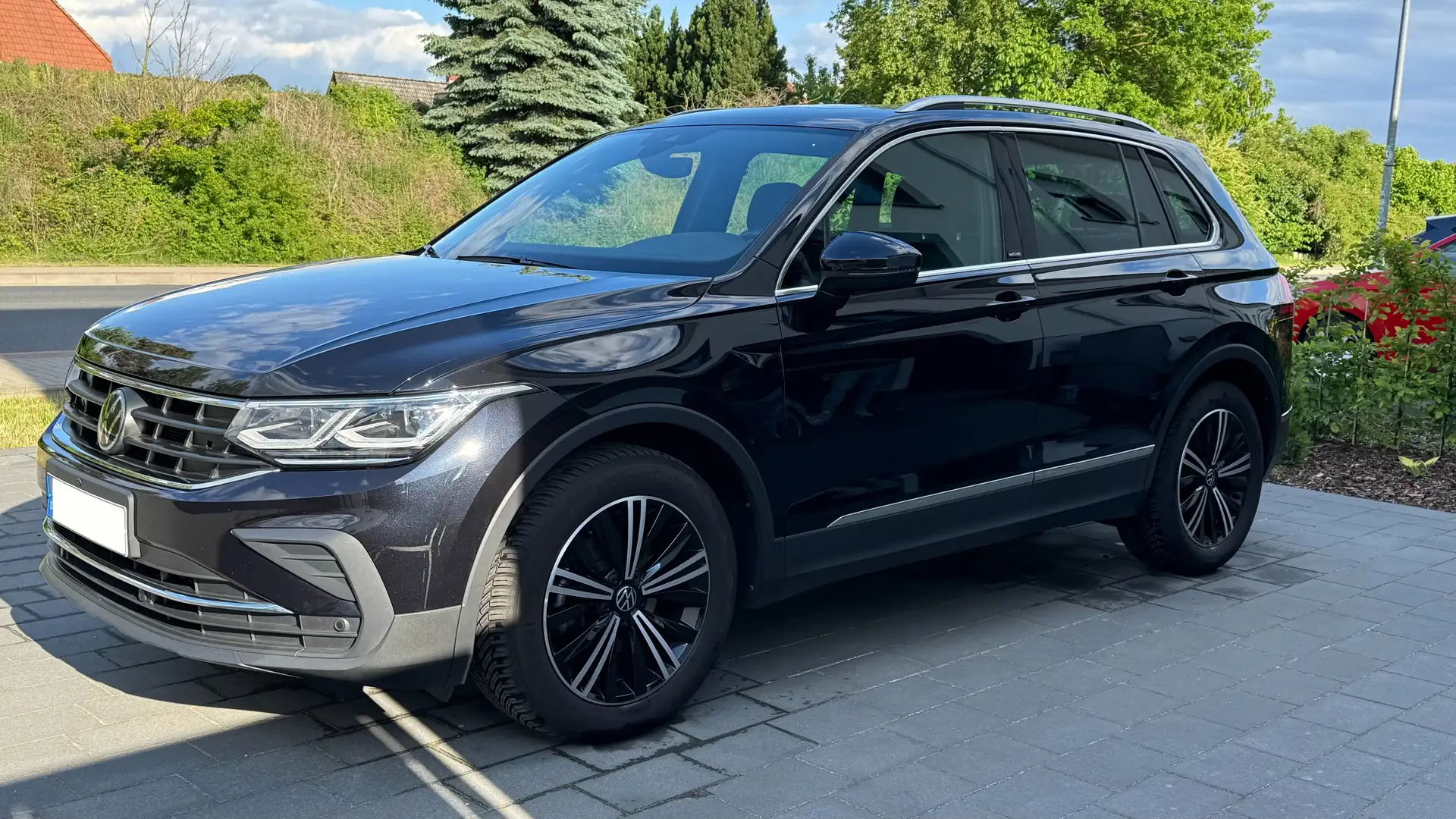 Volkswagen Tiguan Tiguan 1.5 TSI Life DSG 110kW Life Negro - 2