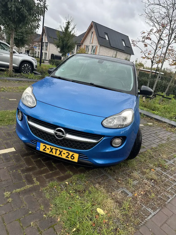 Opel Adam