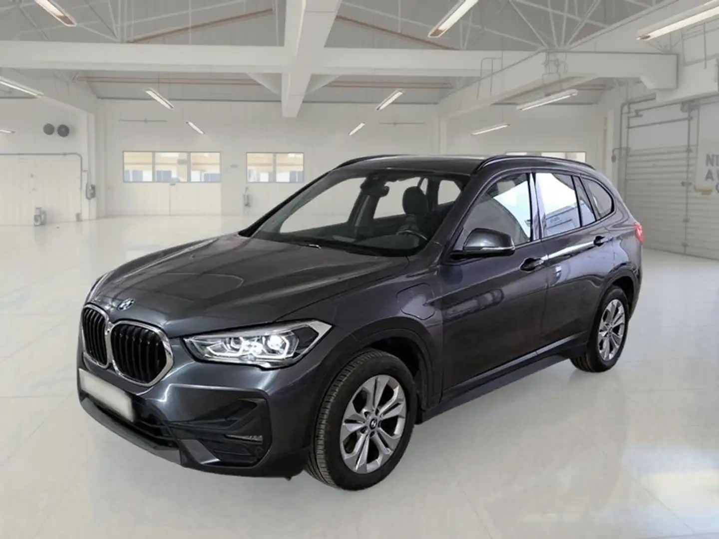 BMW X1 xDrive 25e Business Advantage automatico - 1