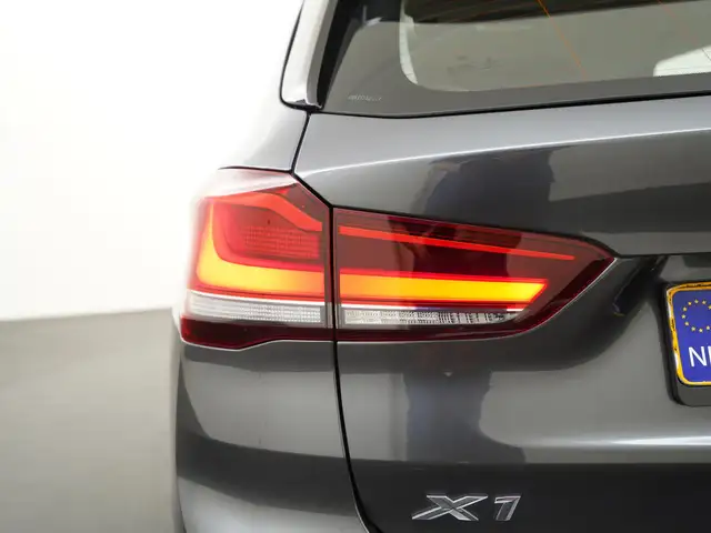 BMW X1 view 25