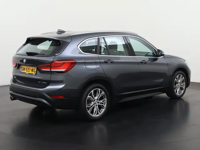 BMW X1 view 6