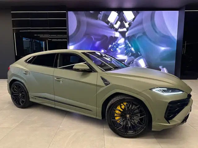 Lamborghini Urus 4.0 SE