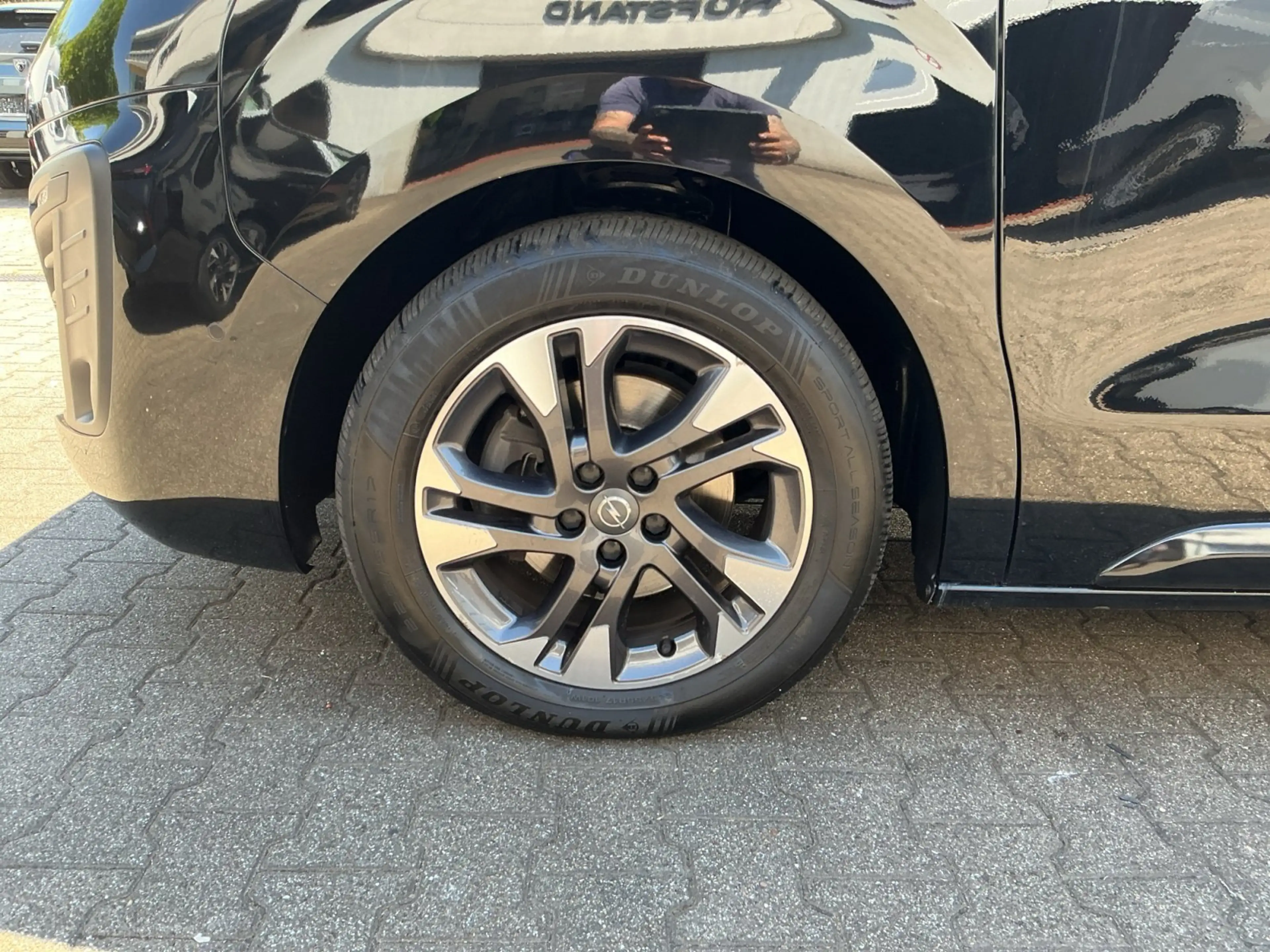 Opel Zafira Life 2.0 D Tourer M ACC+Navi+Leder — photo 10
