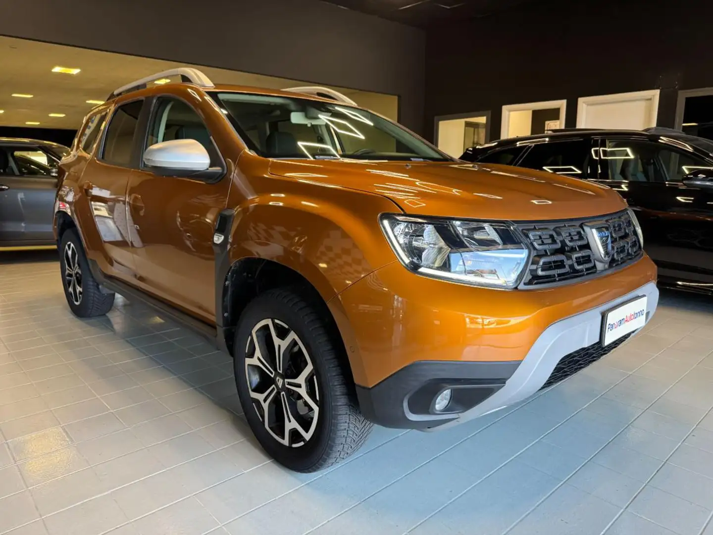 Dacia Duster 1.5 dCi 8V 110 CV 4x2 Prestige Arancione - 1