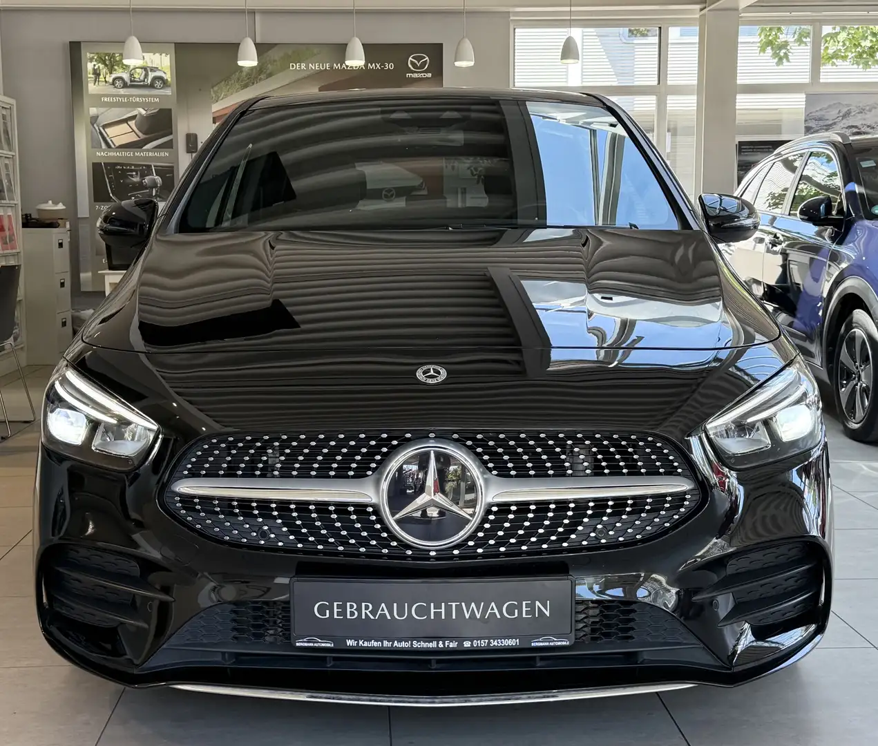 Mercedes-Benz B 220 B 220 4Matic AMG Paket Automatik Kamera AHK Navi Negro - 2
