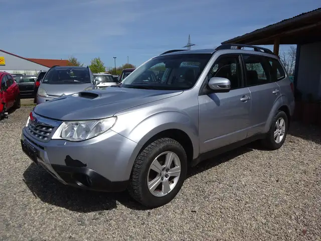 Subaru Forester 2.0D Exclusive