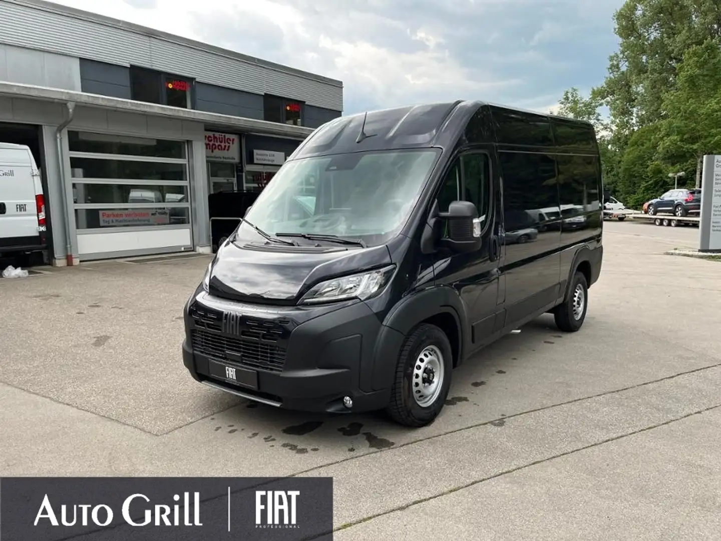 Fiat Ducato Maxi 35 L2H2 AHK RüKa Türen verglast Zwart - 2