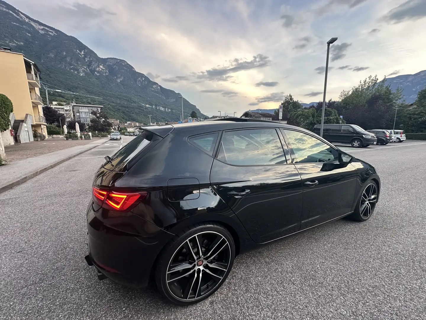 SEAT Leon 2.0 tsi Cupra 290cv dsg - 2