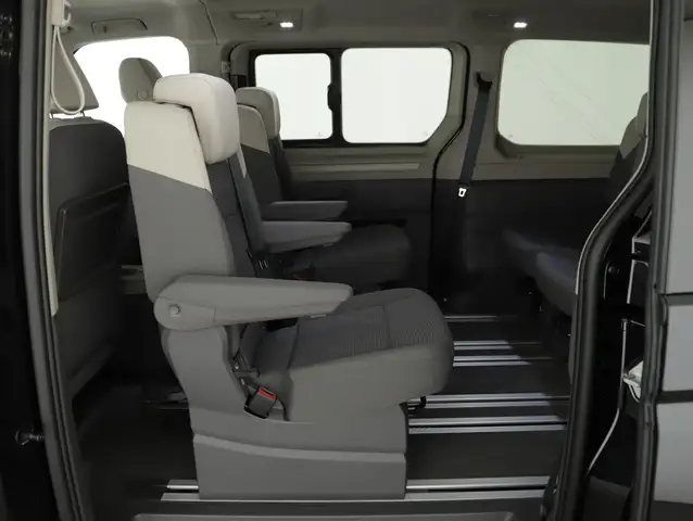 Volkswagen T7 Multivan VW T7 Multivan Business ÜH eHybrid 180 kW 4M Ansicht 13