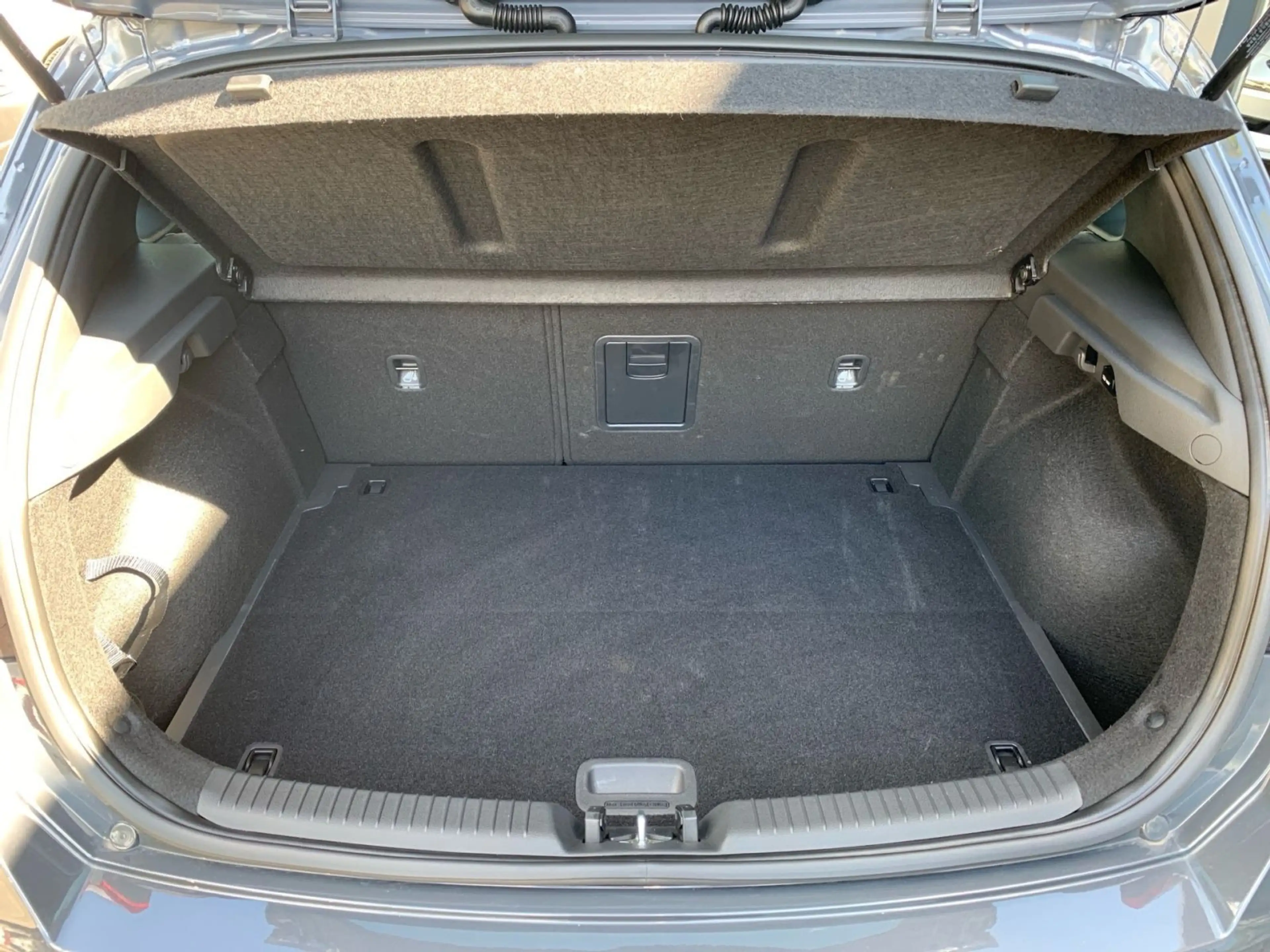 Hyundai i30 1.0 T-GDI 7-DCT Advantage Navi LED — photo 12