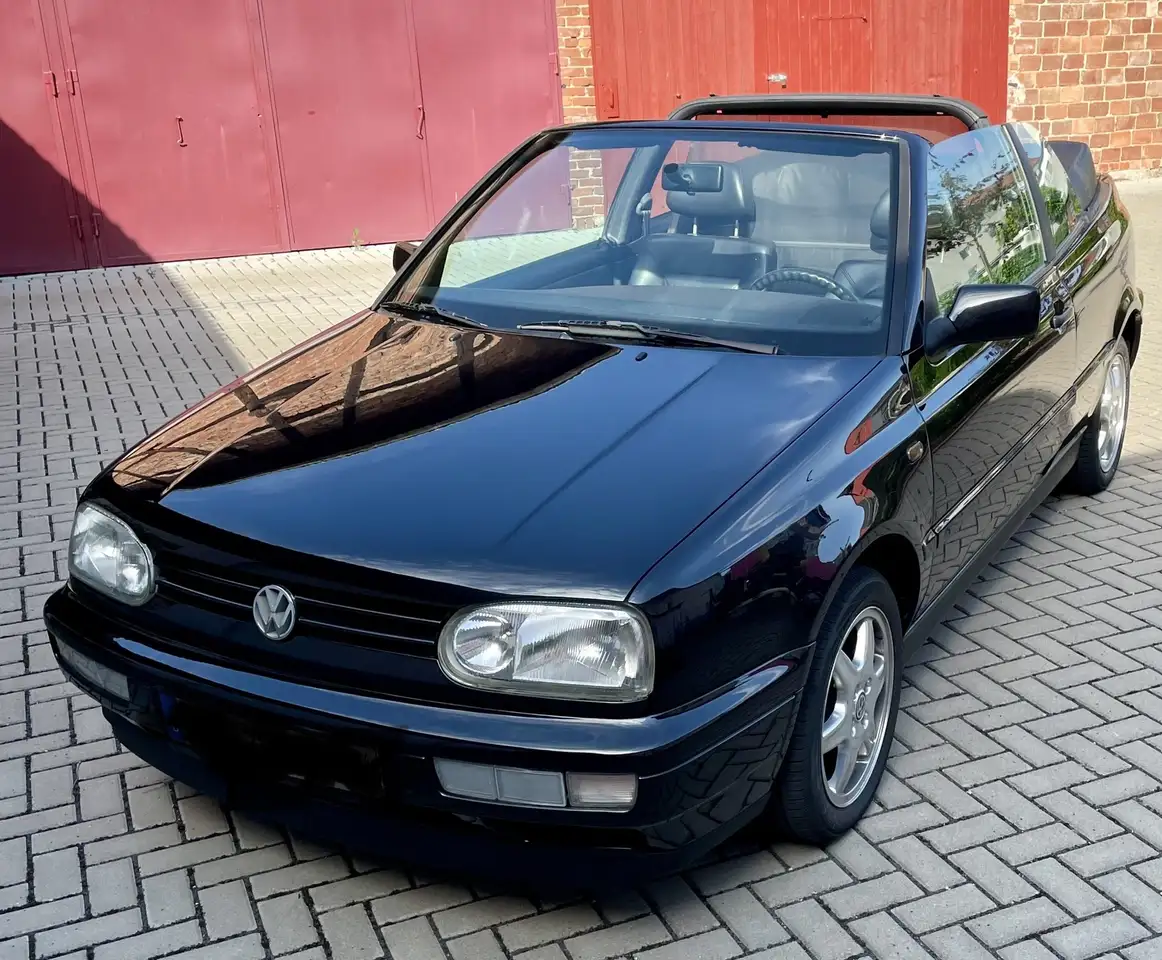 Volkswagen Golf Cabriolet