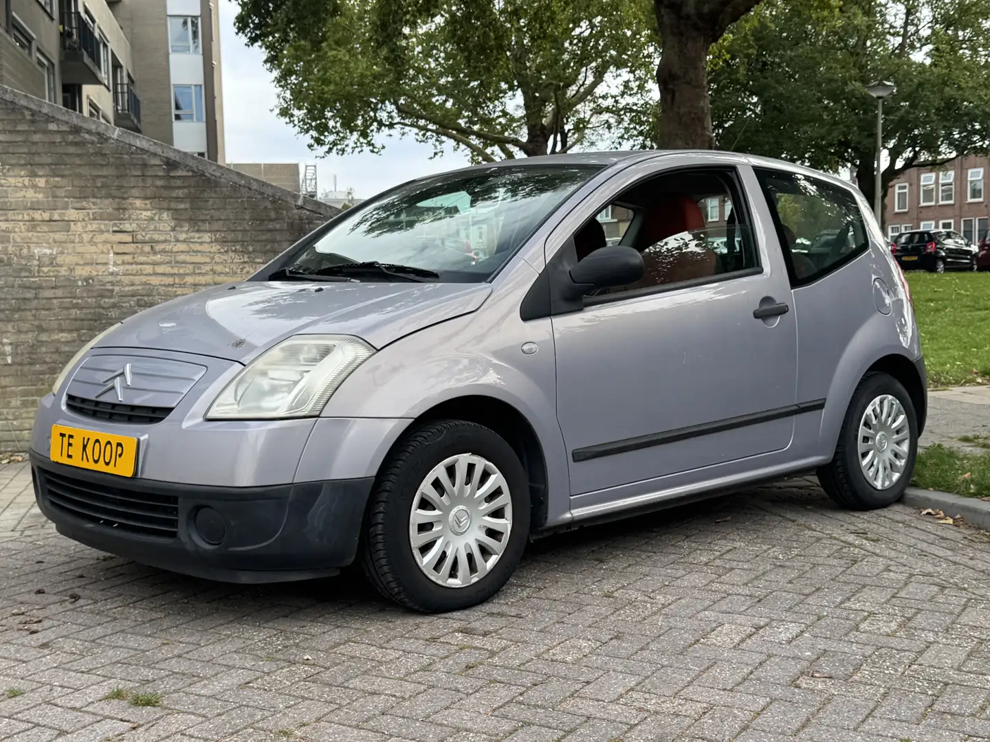 Citroen C2 1.4i Ligne Prestige Grijs - 2