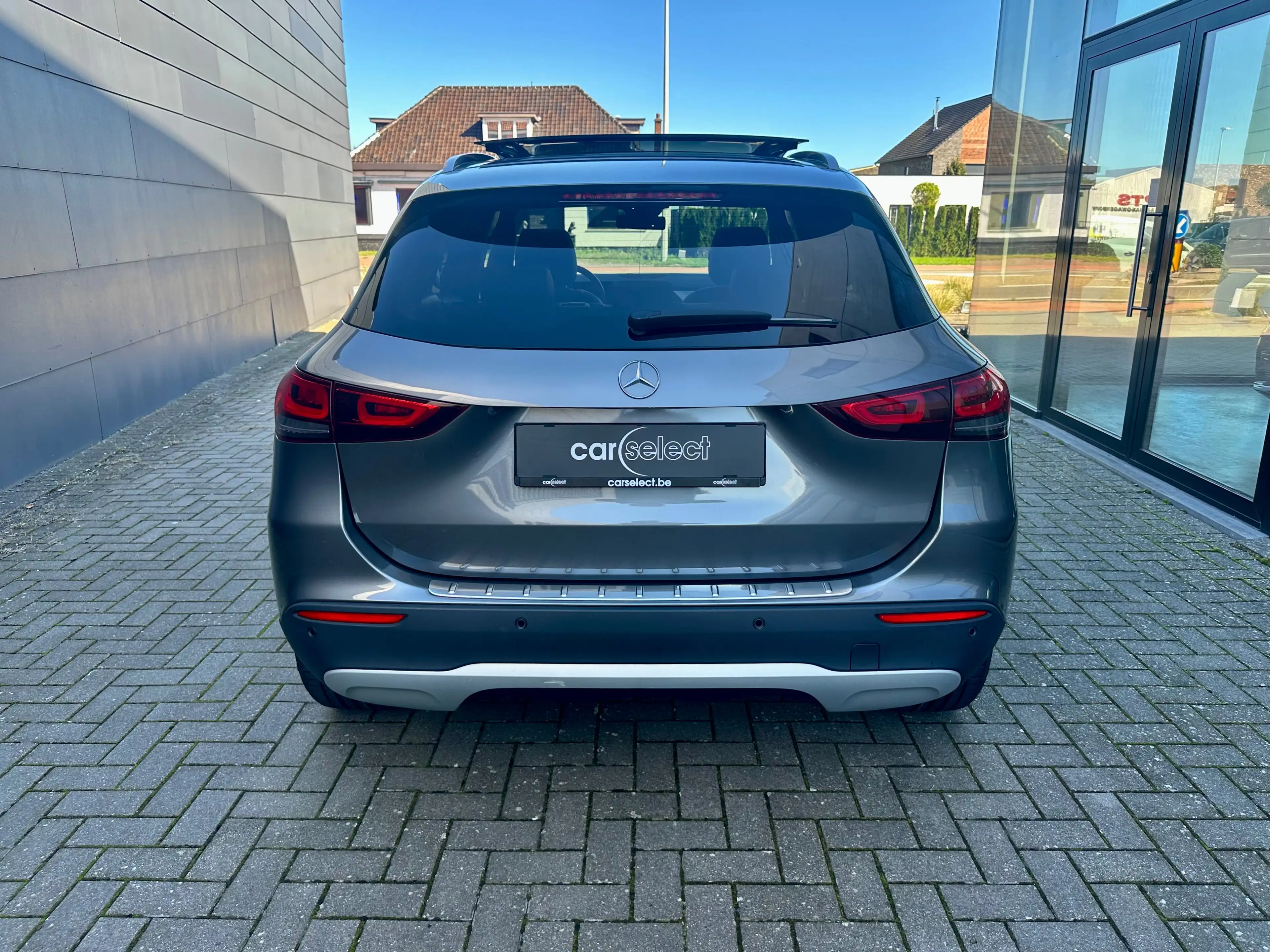 Mercedes-Benz GLA 180 GLA 180  PANO/ALUS19/LED — photo 3