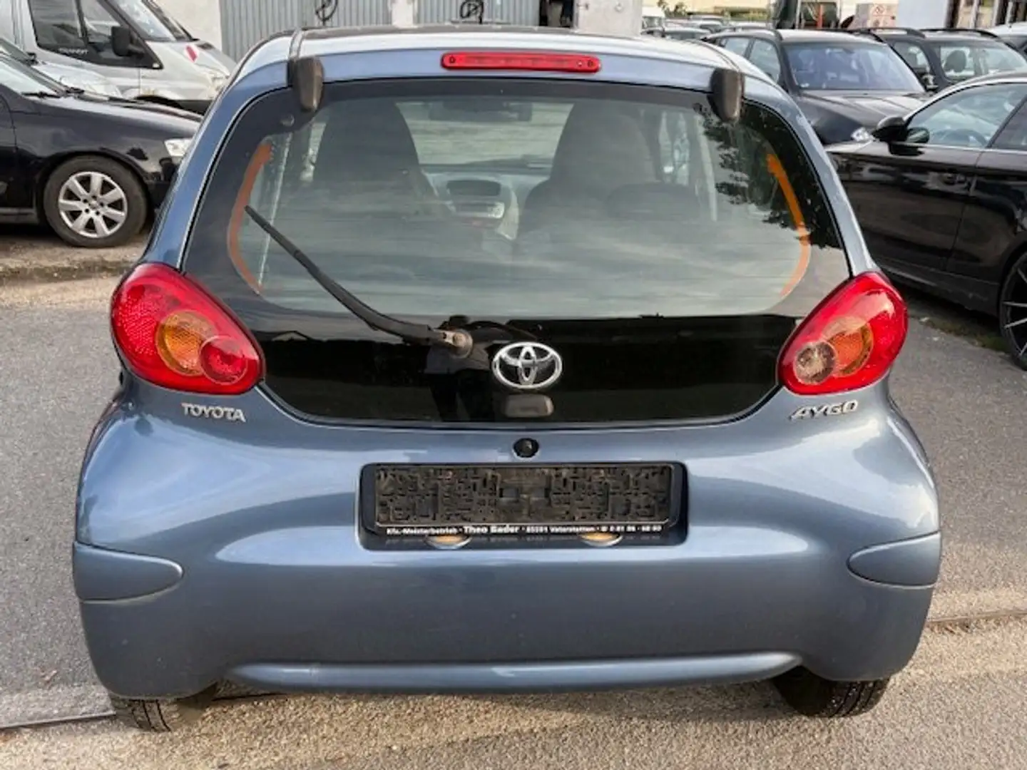 Toyota Aygo Team Blauw - 2
