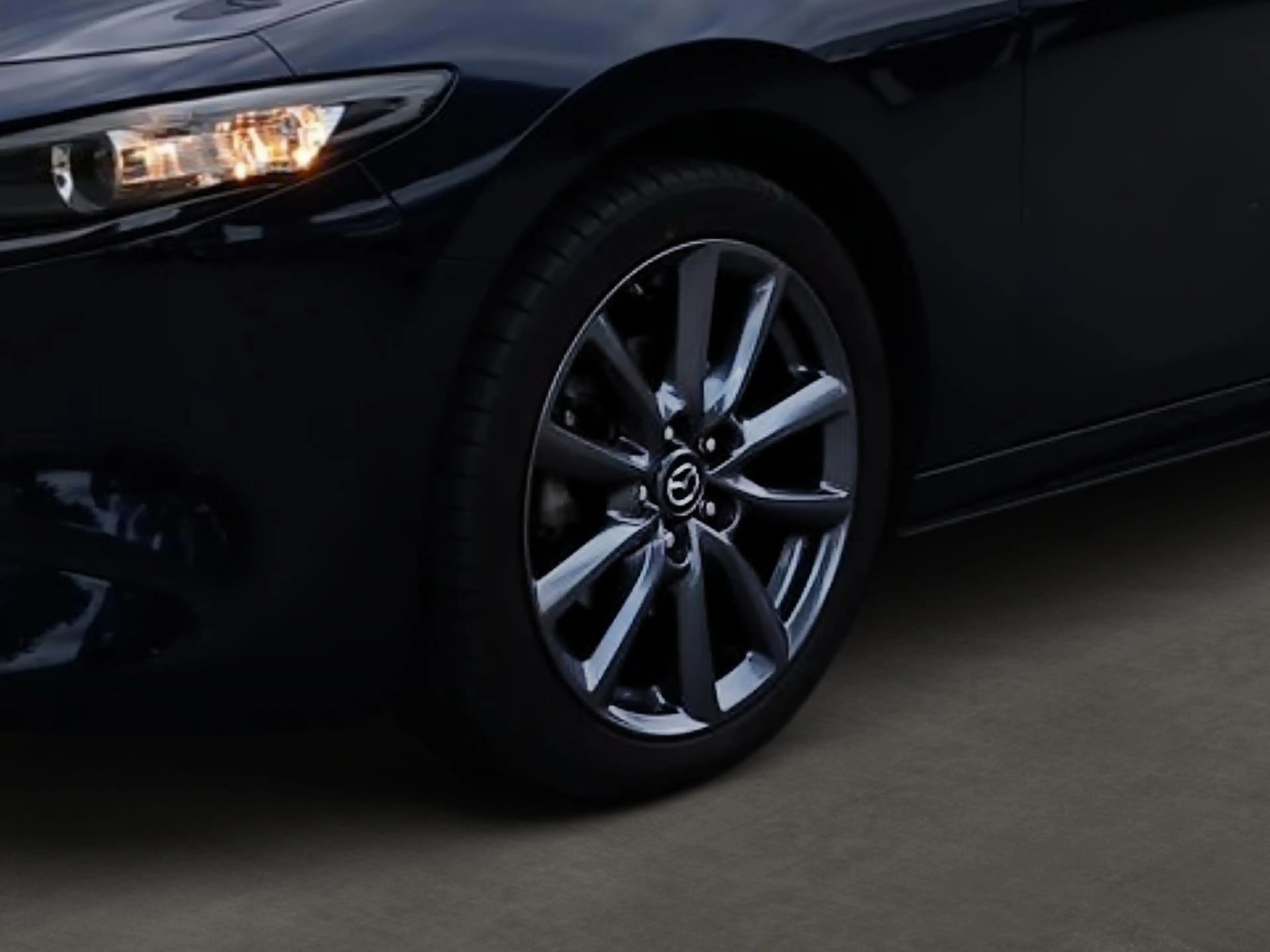 Mazda 3 2.0 SKYACTIV-G M Hybrid Selection Navi*CarPlay — photo 6