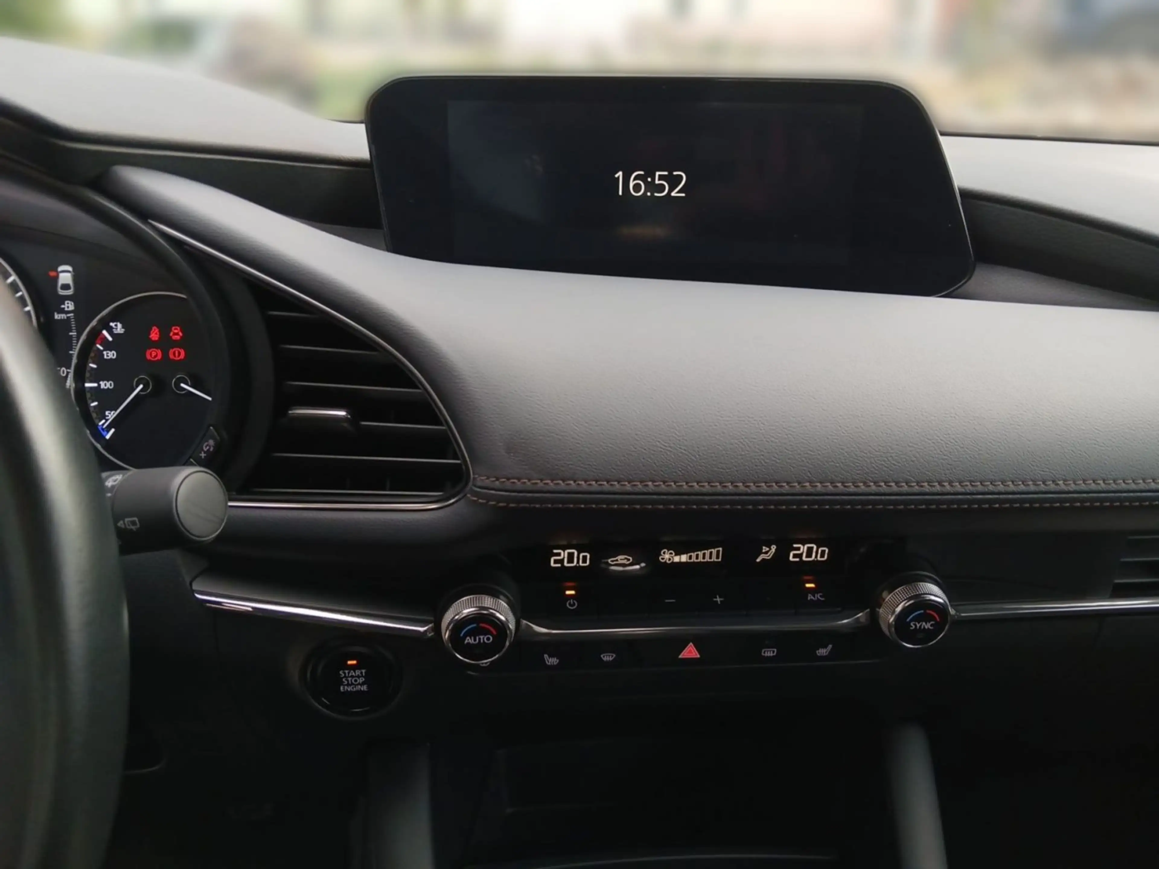 Mazda 3 2.0 SKYACTIV-G M Hybrid Selection Navi*CarPlay — photo 9