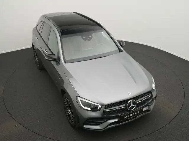 Mercedes-Benz GLC view 12
