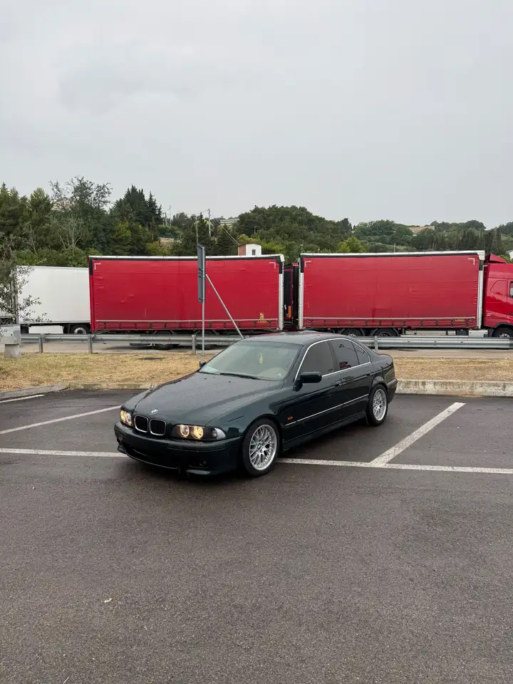 BMW 528i Individual, foto 5
