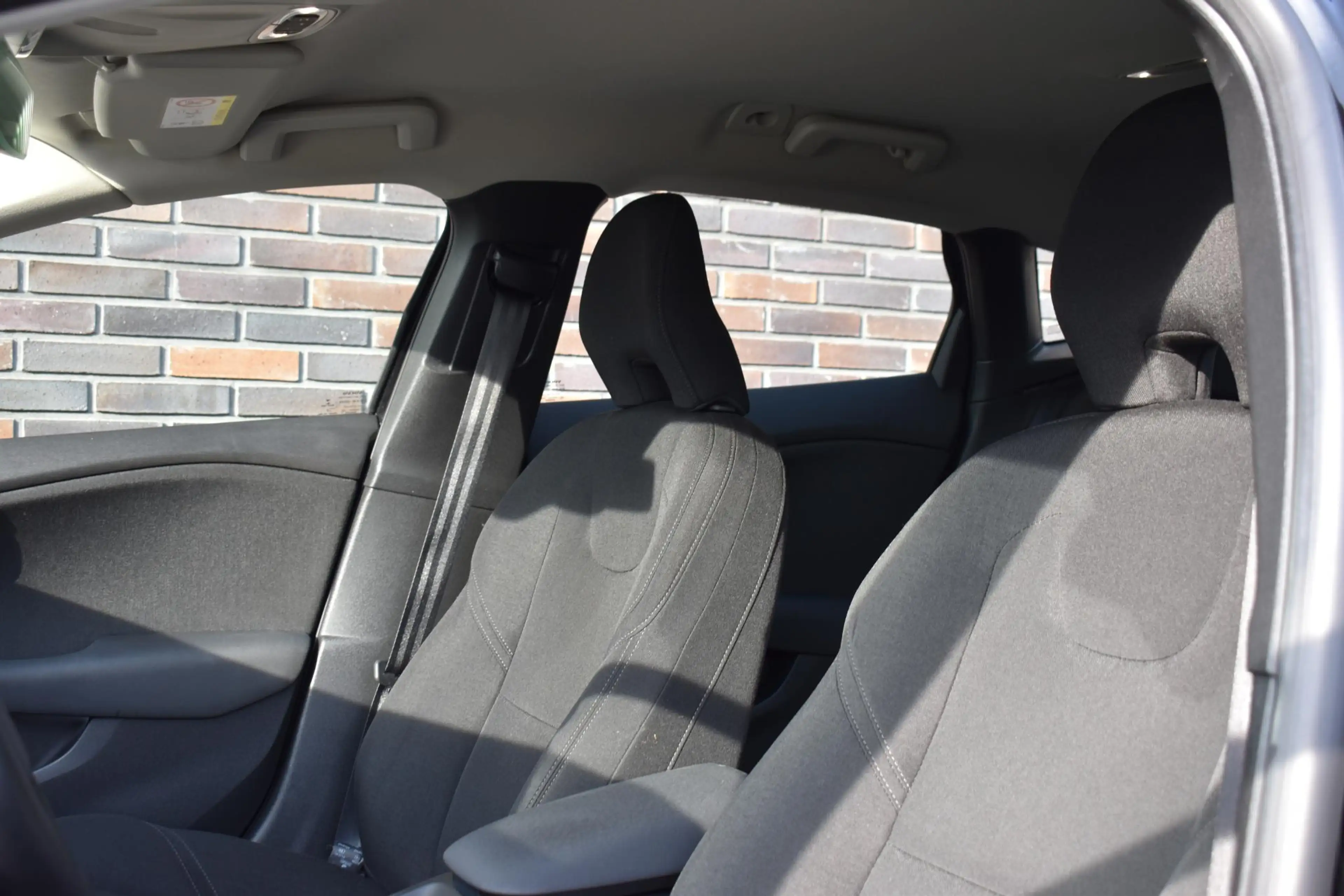 Volvo V40 2.0 D2 ECC LMV NAVI CRUISE — photo 5