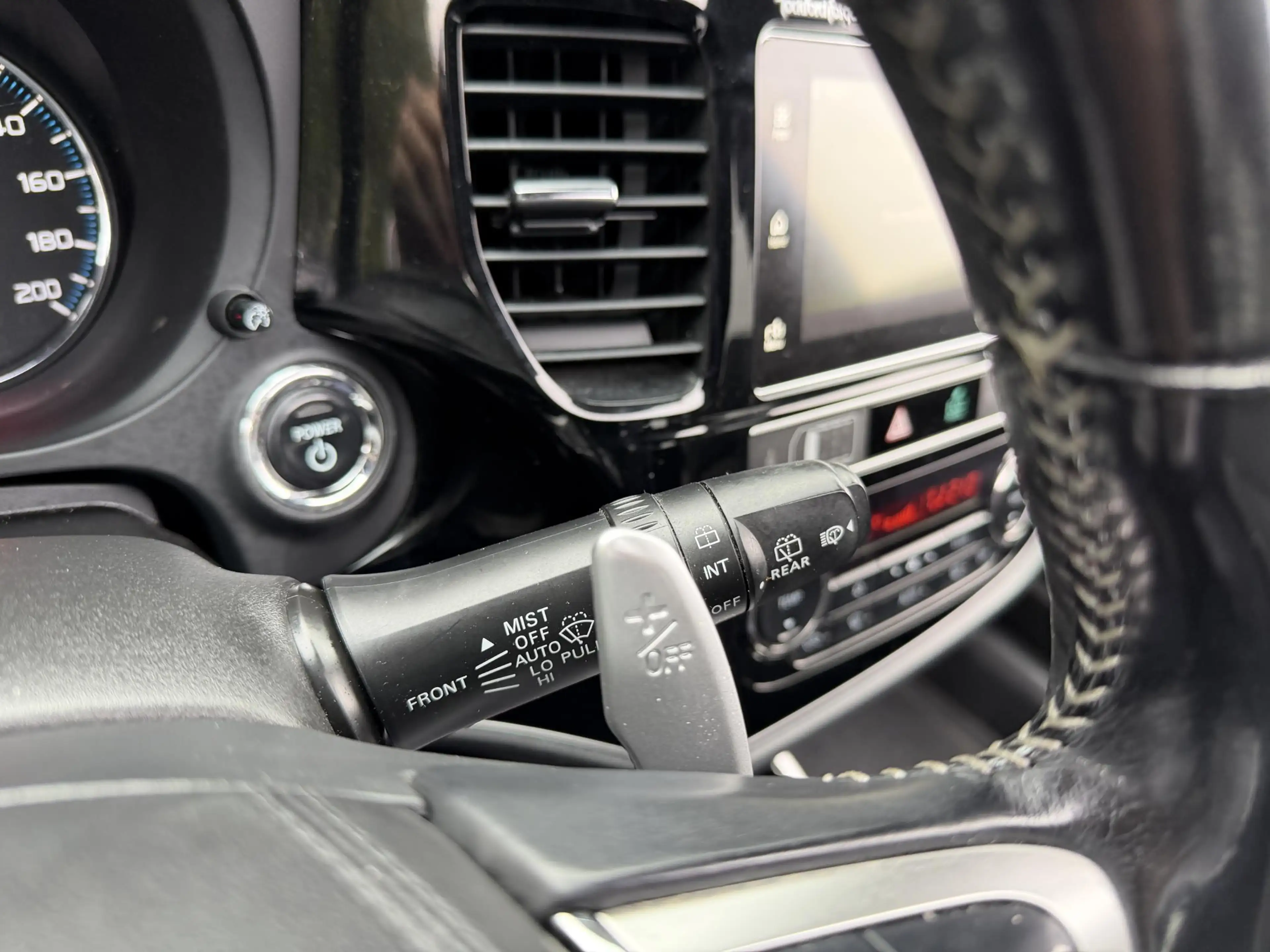 Mitsubishi Outlander 2.4 PHEV Instyle | Sunroof | Leder | Rondomzichtca — photo 30