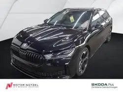 Skoda Superb Combi Sportline 2.0 TSI 4x4 AHK+PANO+360°