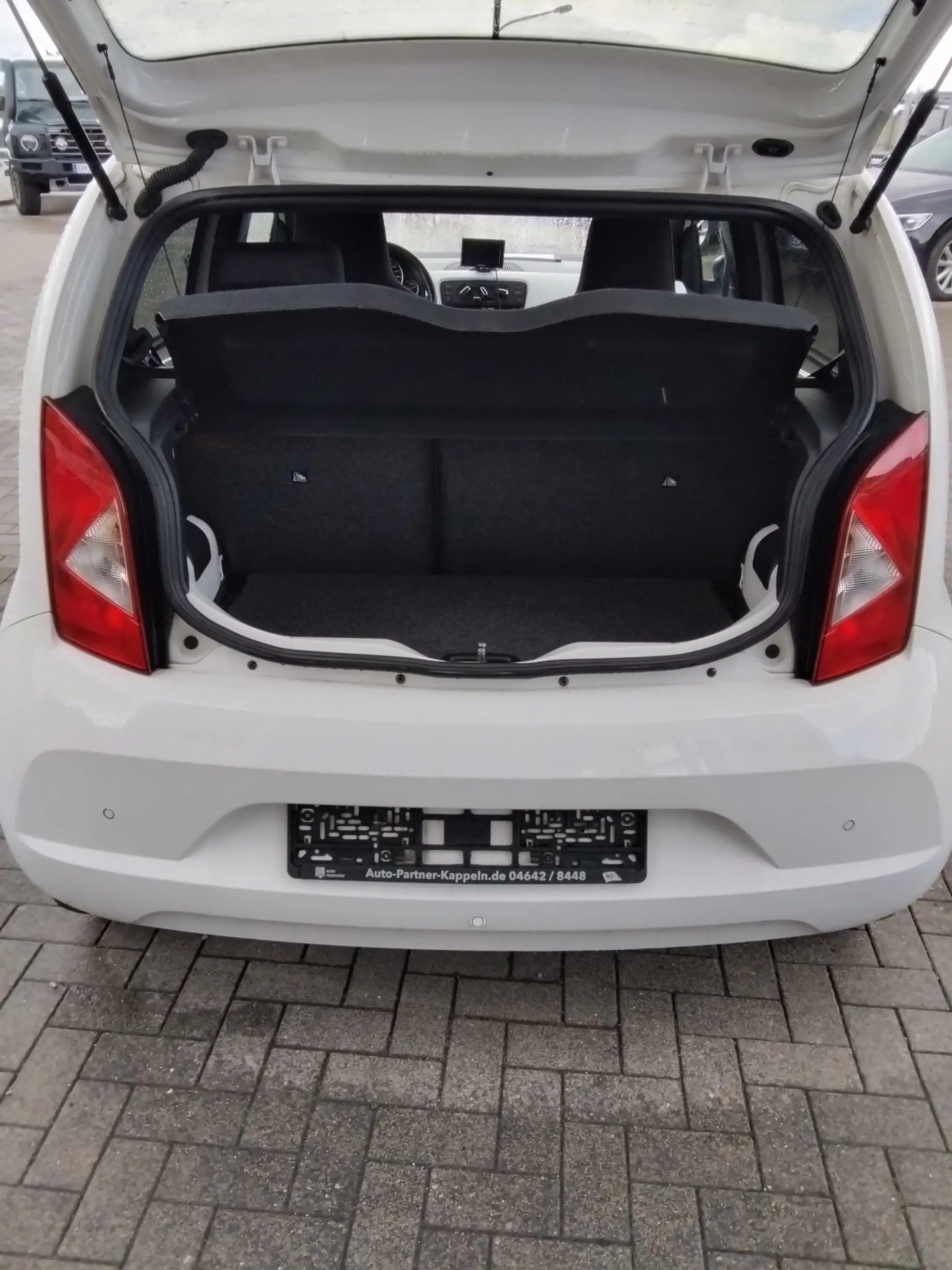 SEAT Mii Chic /SHZG/NAVI/BT/PDC/SportPaket — photo 12