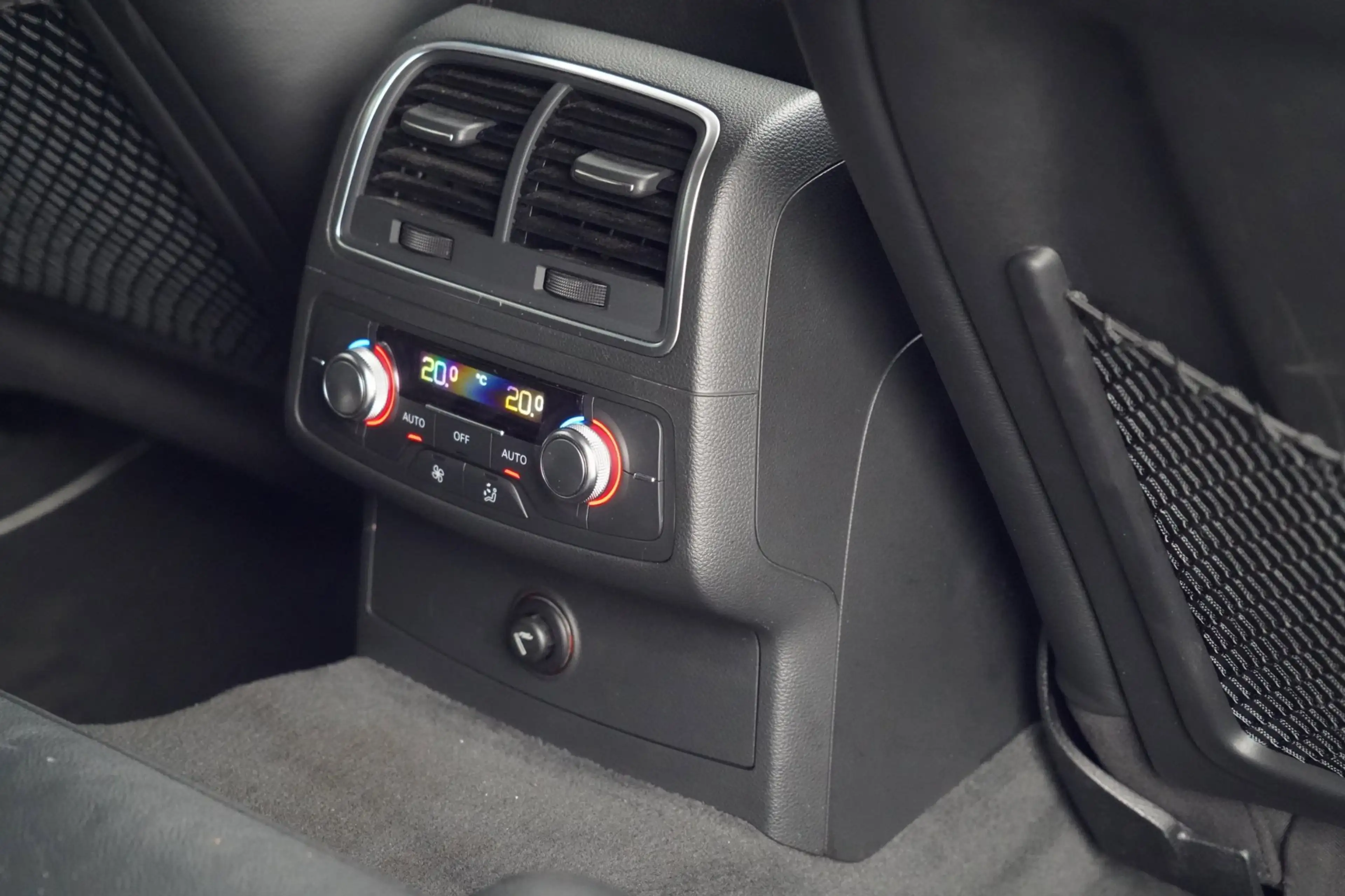 Audi A6 Avant 2.8 FSI Pro Line Plus / NL-Auto / Navi / Sto — photo 20