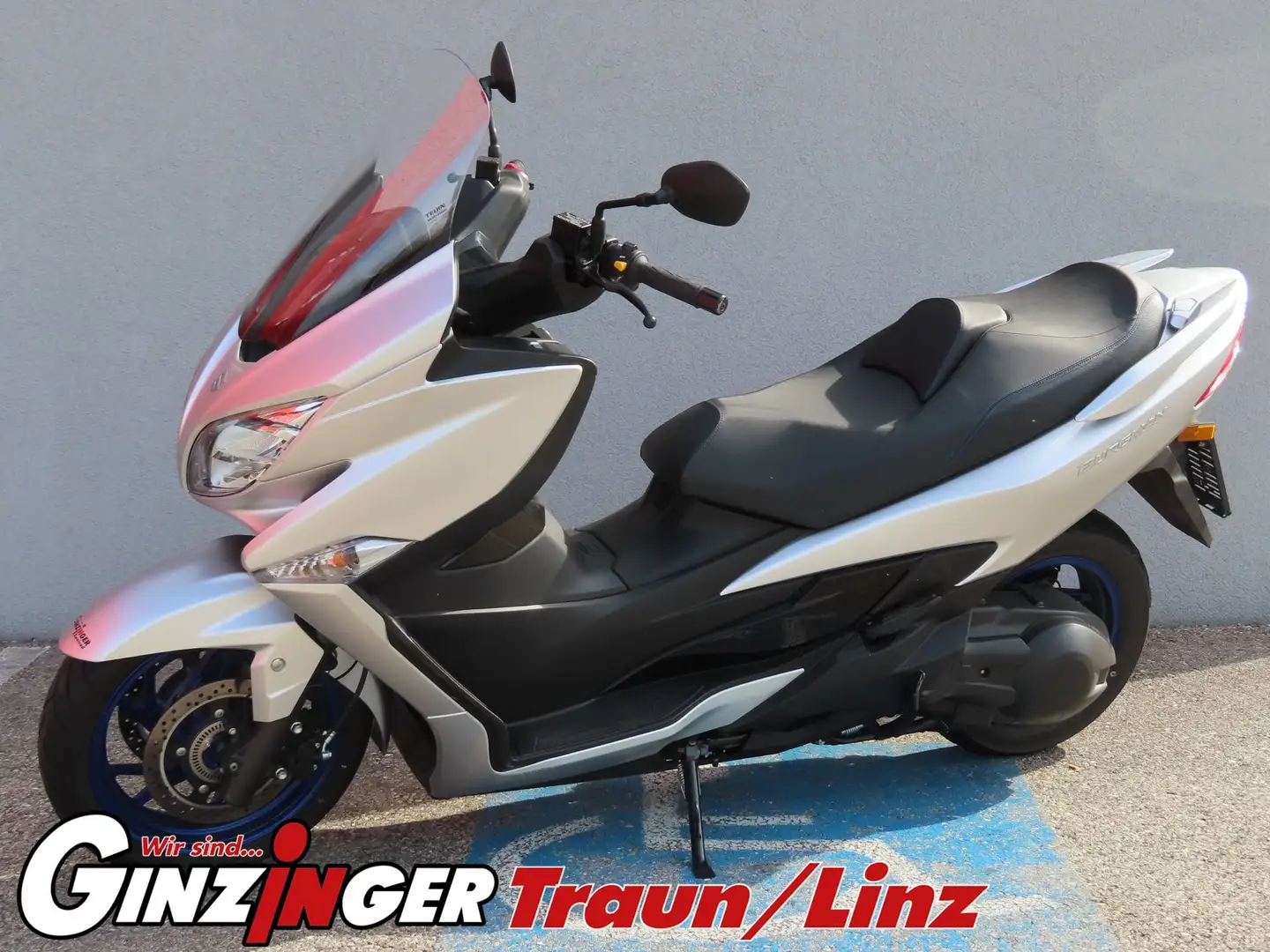 Suzuki Burgman 400 SONDERPREIS Zilver - 2
