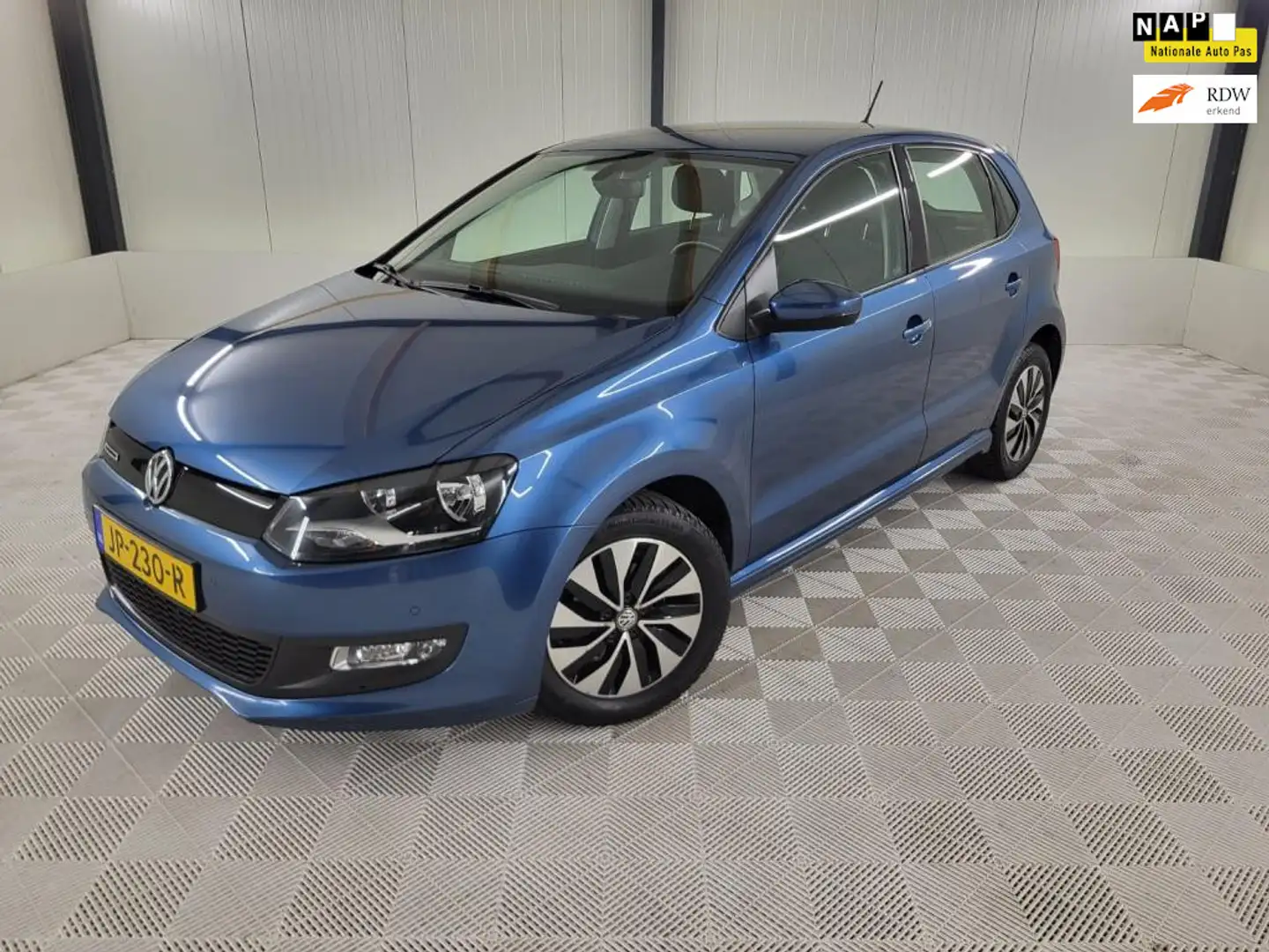 Volkswagen Polo Connected Series, Parkeersensoren, Navigatie Bleu - 1