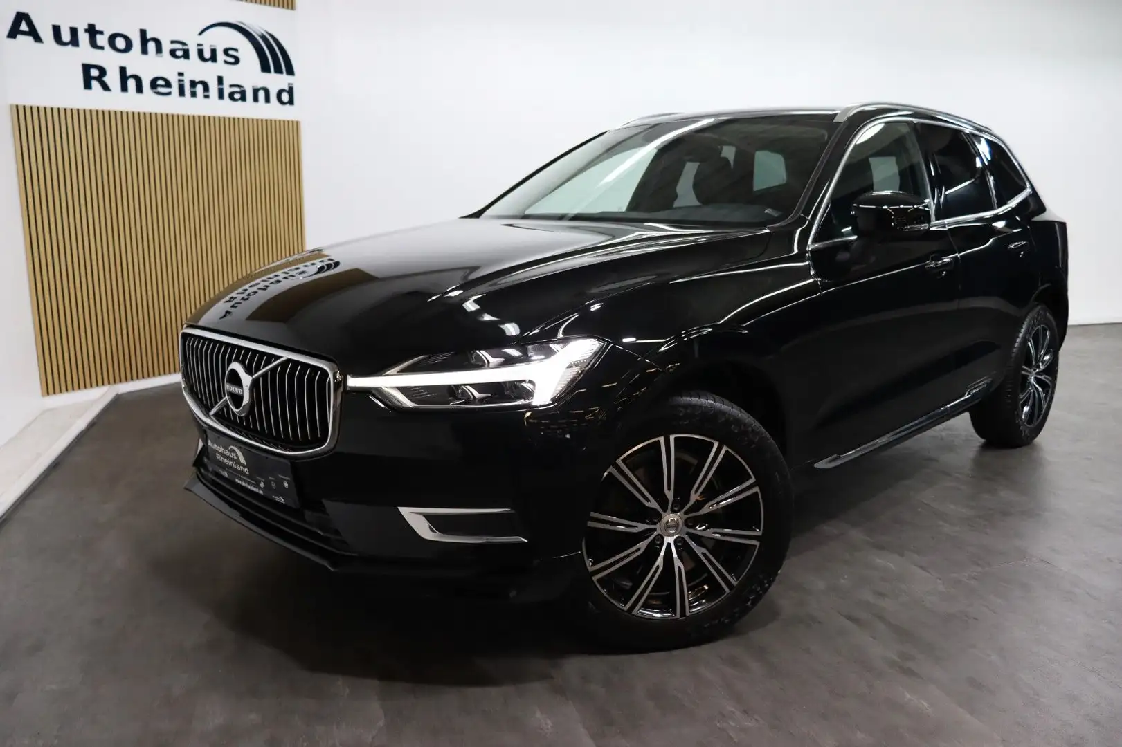 Volvo XC60 Inscription AWD*V.COCKPIT*VOLLEDER*1.HAND* Noir - 1