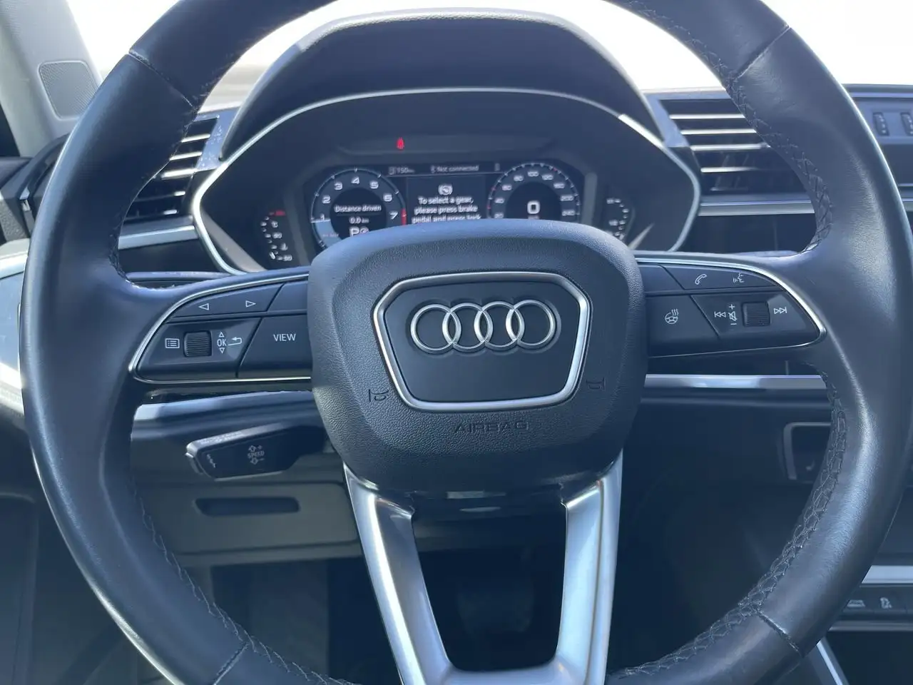 Audi Q3 photo Audi Q3