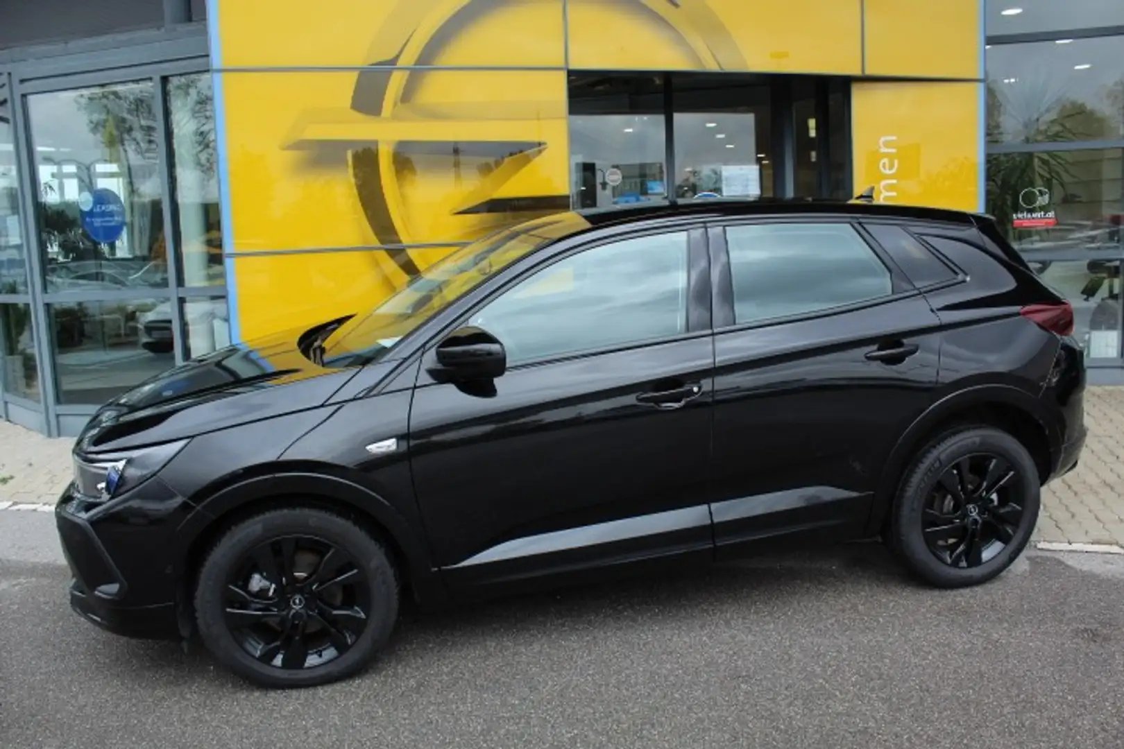 Opel Grandland 1,5 D GS Start/Stop Aut. Schwarz - 1