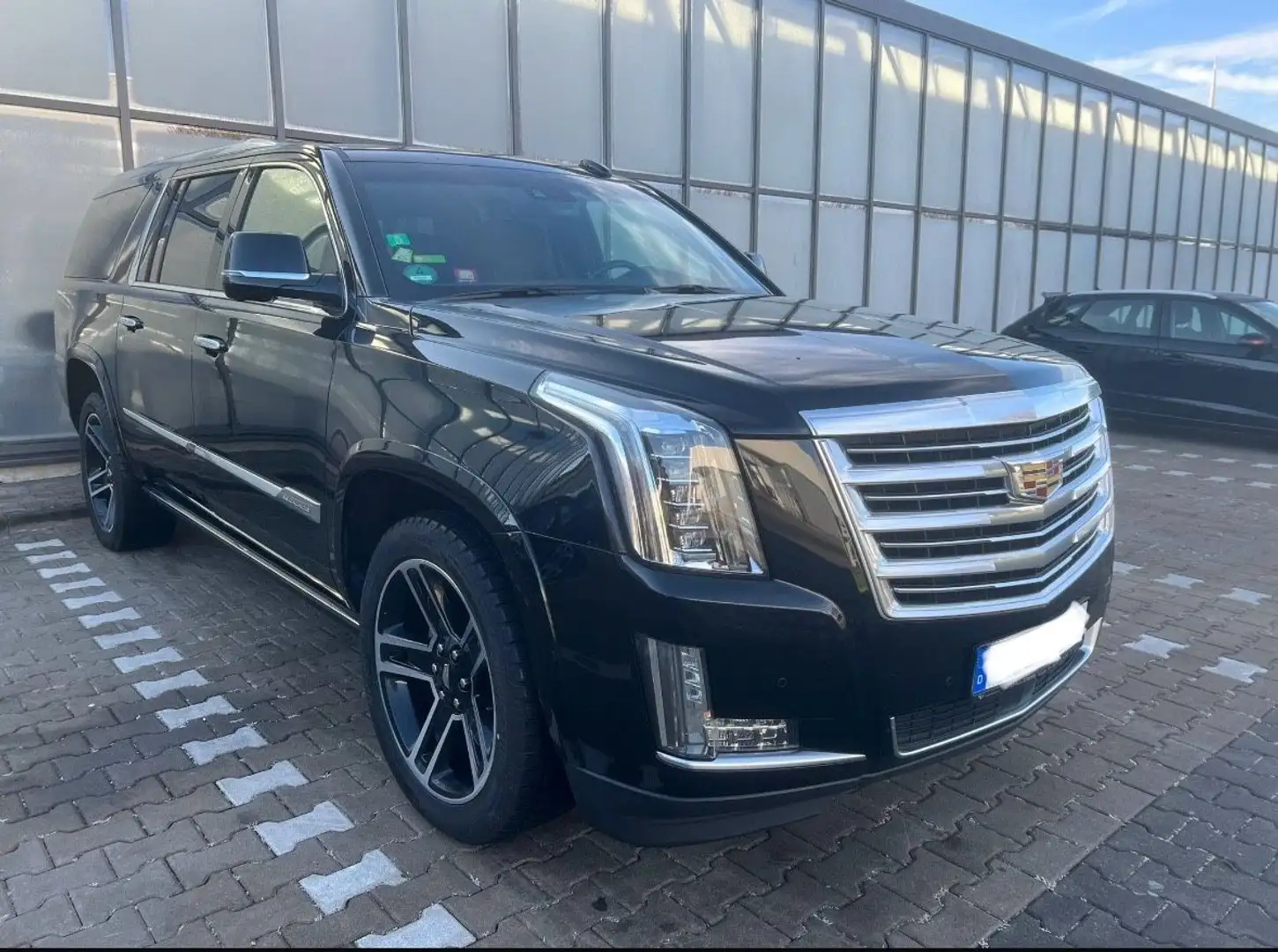Cadillac Escalade 6.2V8 Platinum ESV *deutsche Auslief.* Schwarz - 2