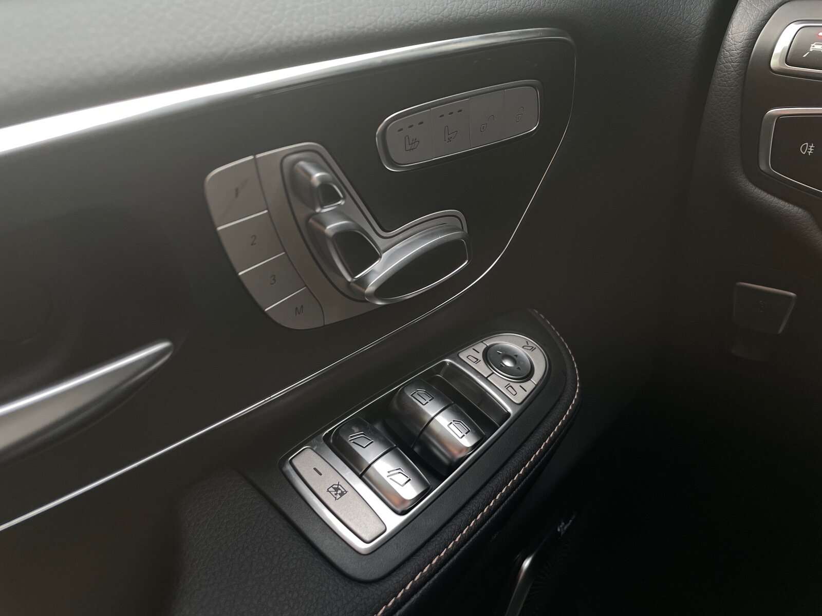 Mercedes-Benz EQV 300