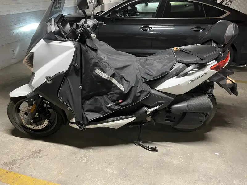 Yamaha X-Max 125 - foto 2