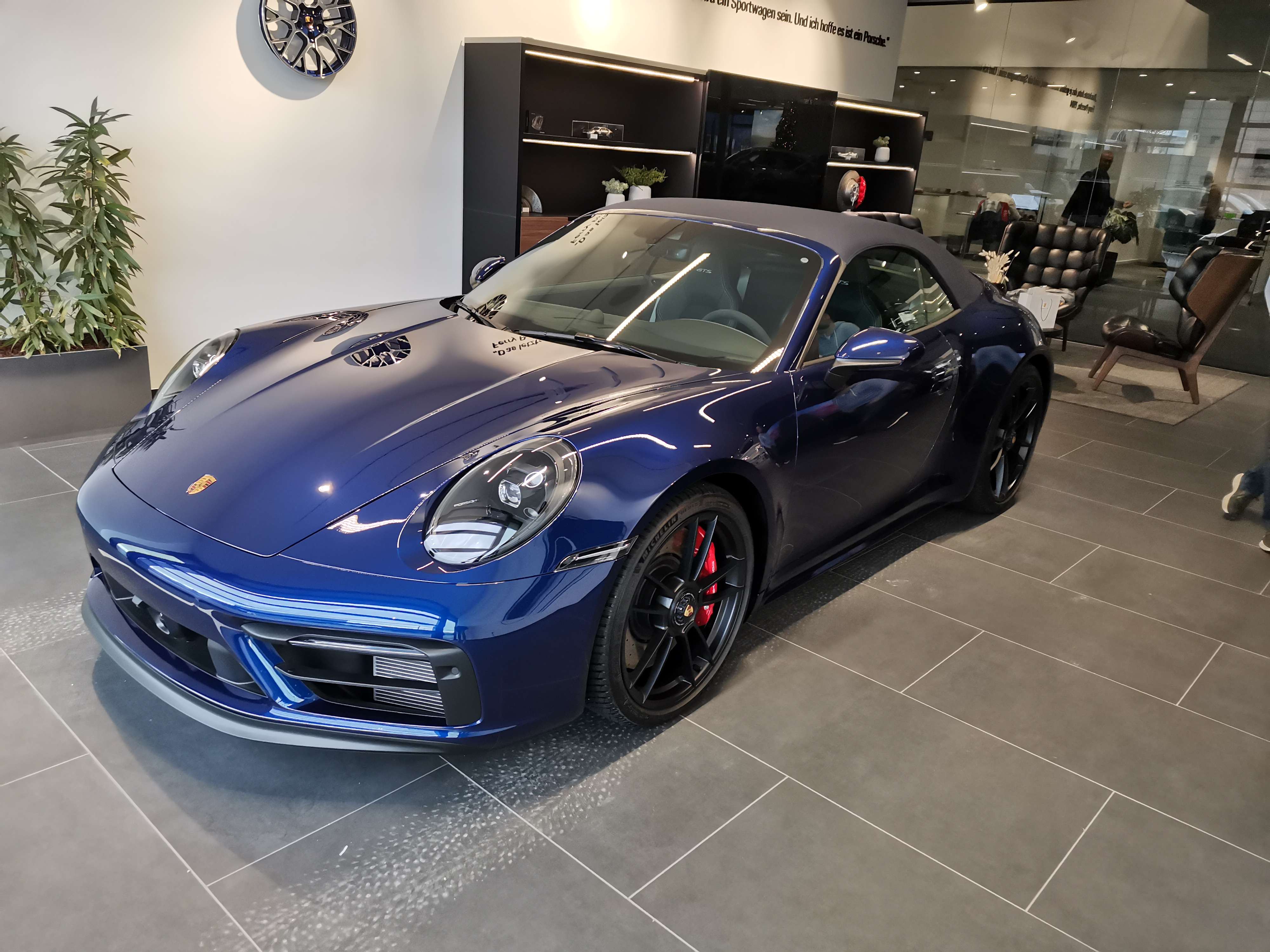 Second hand Porsche 911 