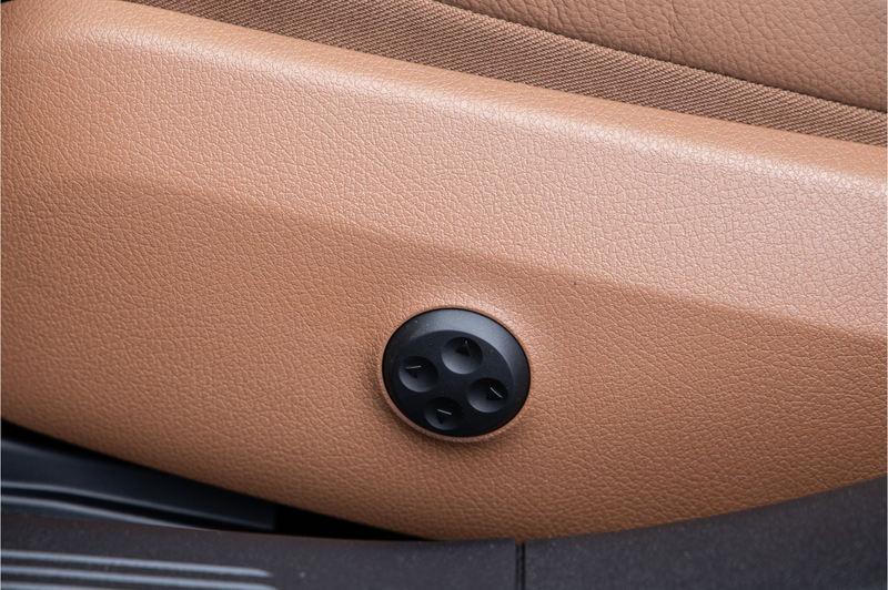 Mercedes-Benz E 300 Estate e AMG Premium, Hyperscreen, Pano, Nightpakk — photo 42