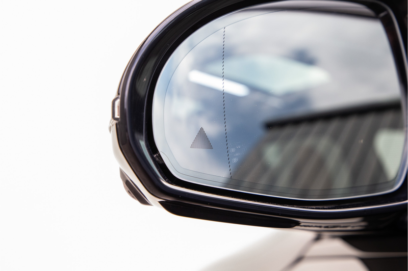 Mercedes-Benz E 300 Estate e AMG Premium, Hyperscreen, Pano, Nightpakk — photo 46