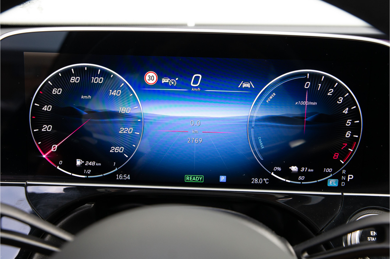 Mercedes-Benz E 300 Estate e AMG Premium, Hyperscreen, Pano, Nightpakk — photo 49