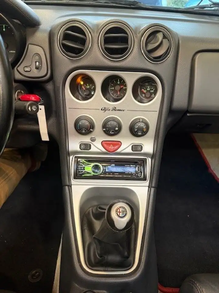 Alfa Romeo Spider 2.0 Twin Spark Lusso, foto 12